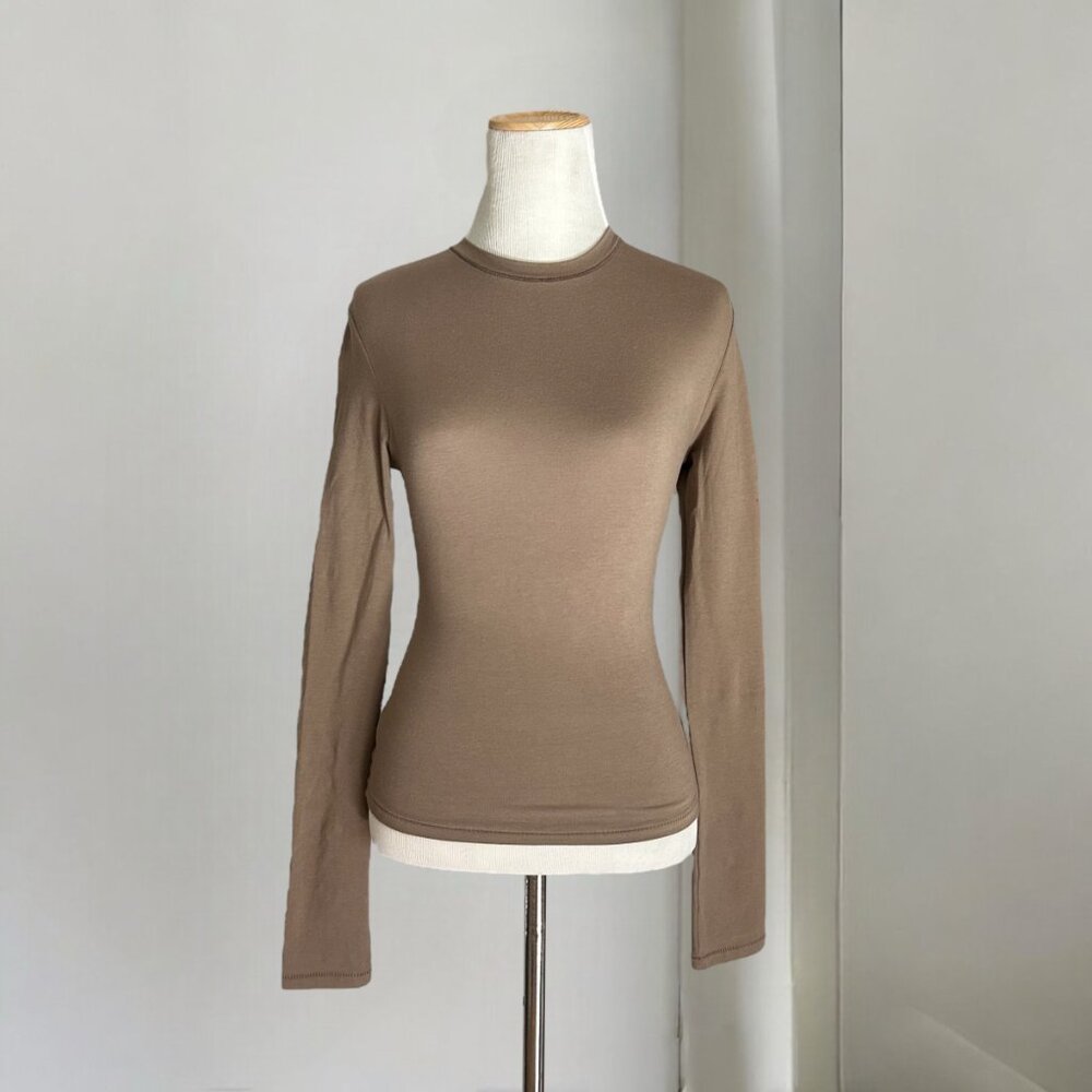 SKIMS Cotton Jersey Long Sleeve T-Shirt in Truffle